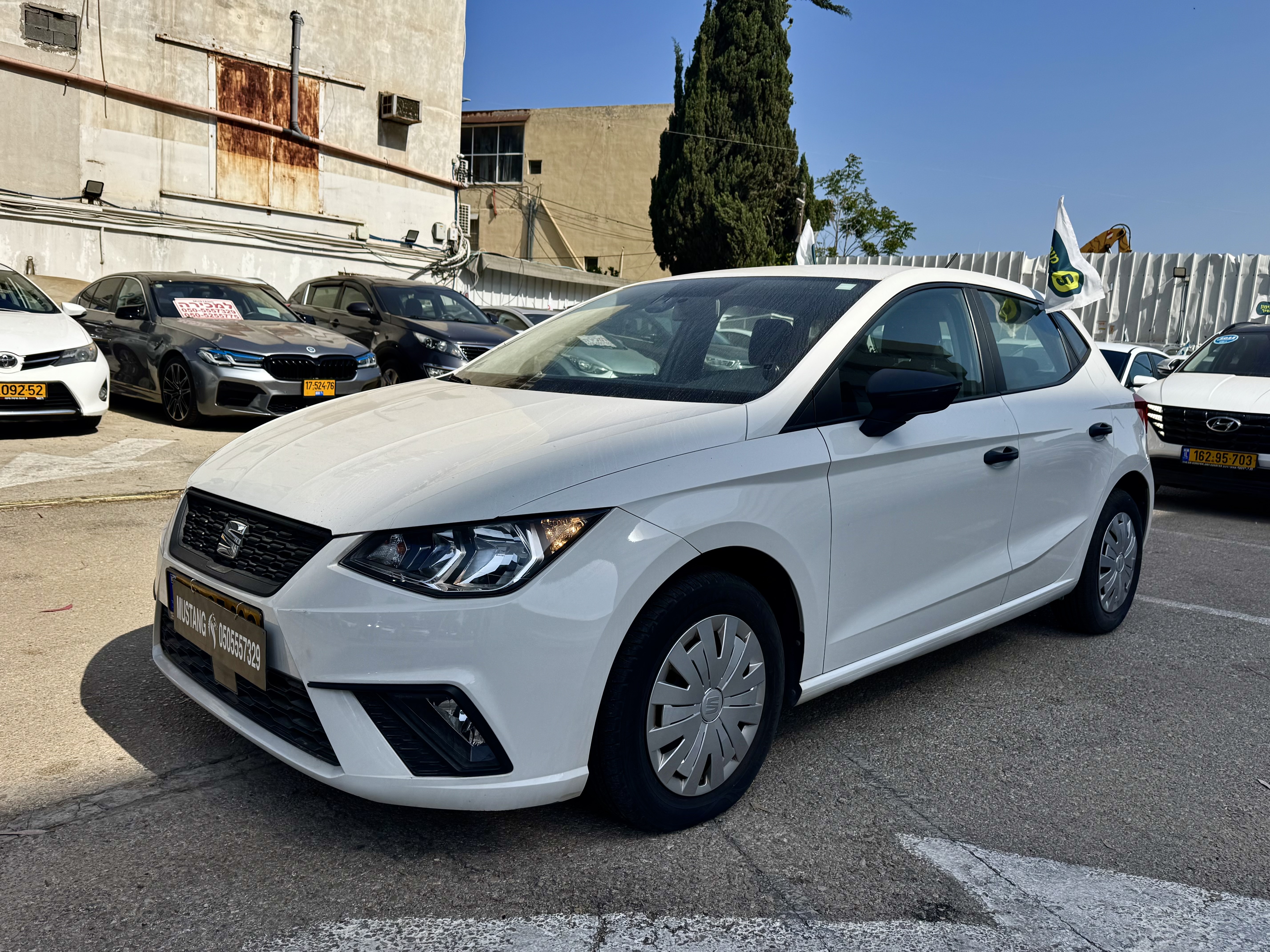 SEAT IBIZA