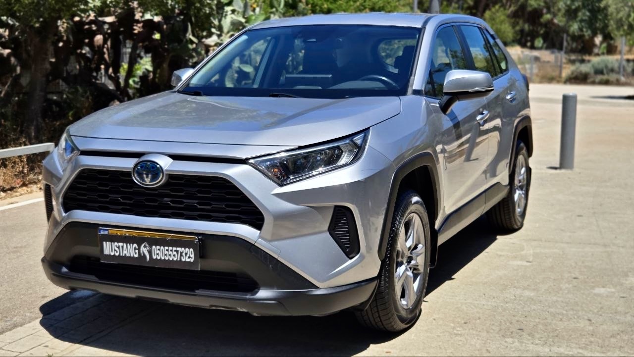 TOYOTA RAV 4 HYBRID