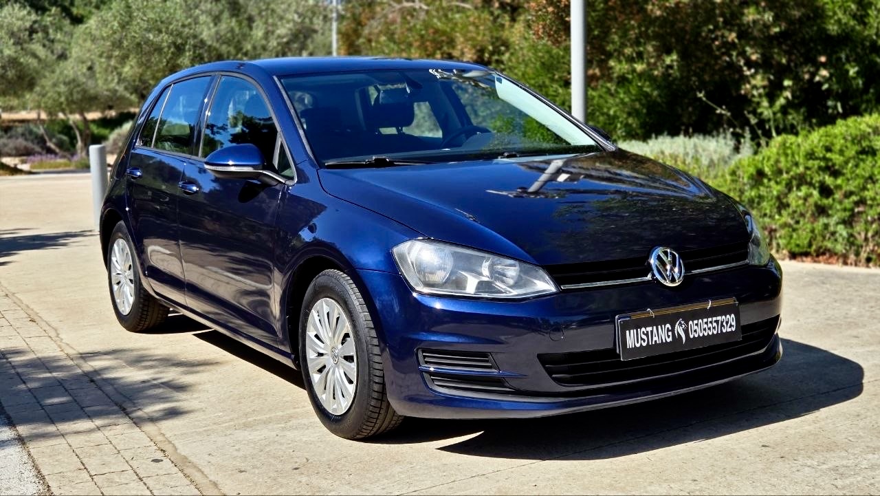 VW GOLF
