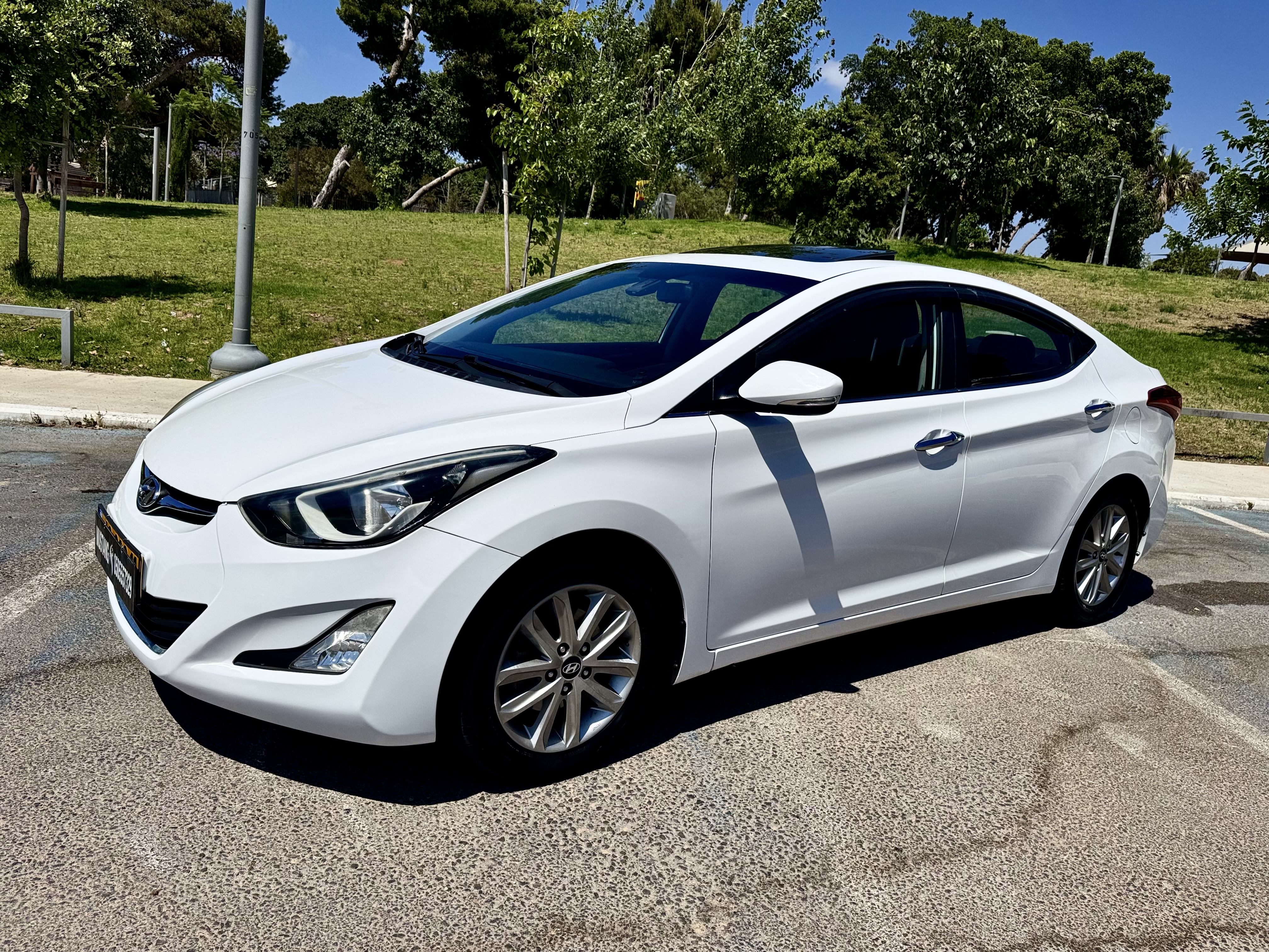 HYUNDAI i35 ELANTRA