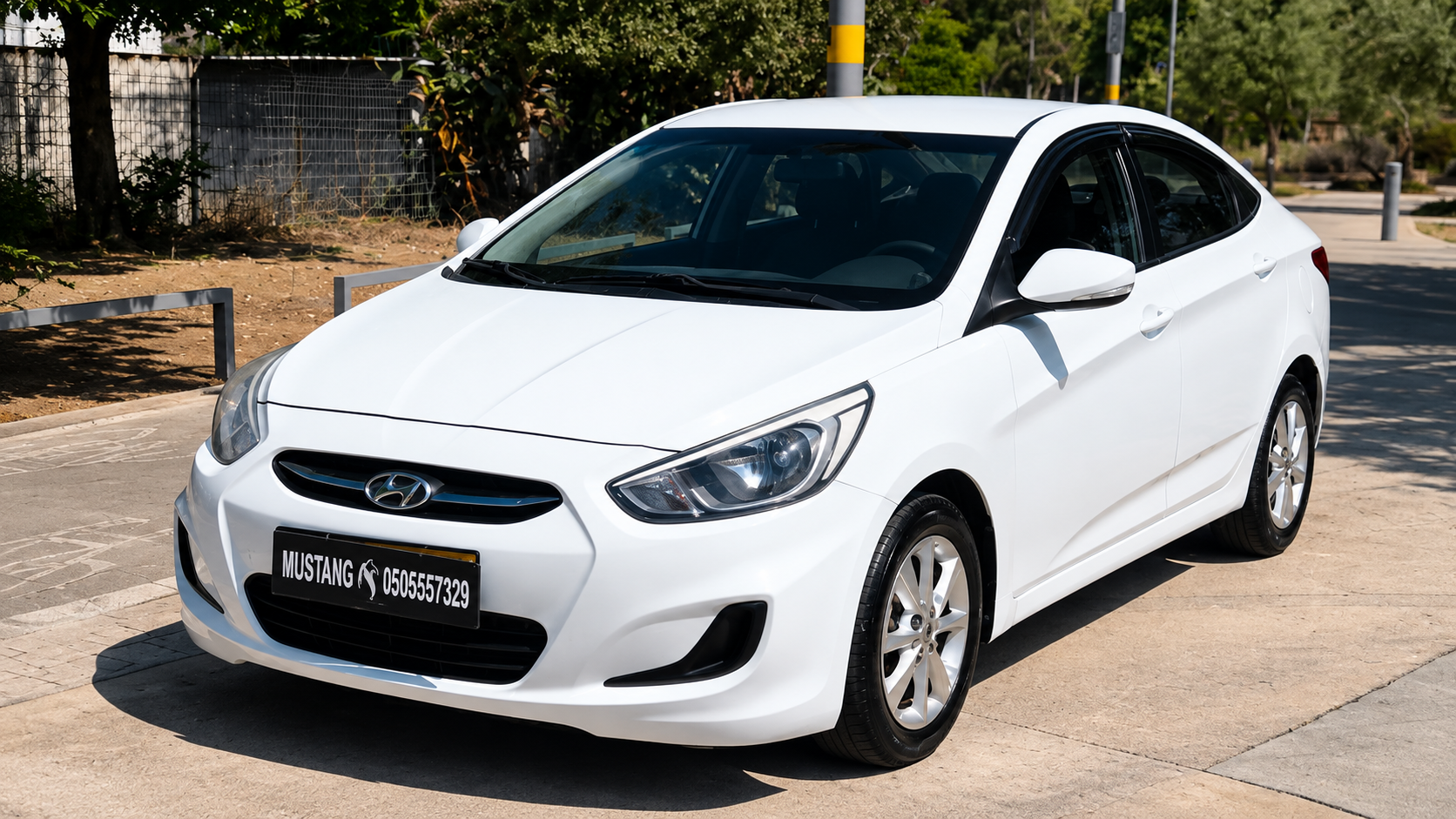 HYUNDAI i25 inspire