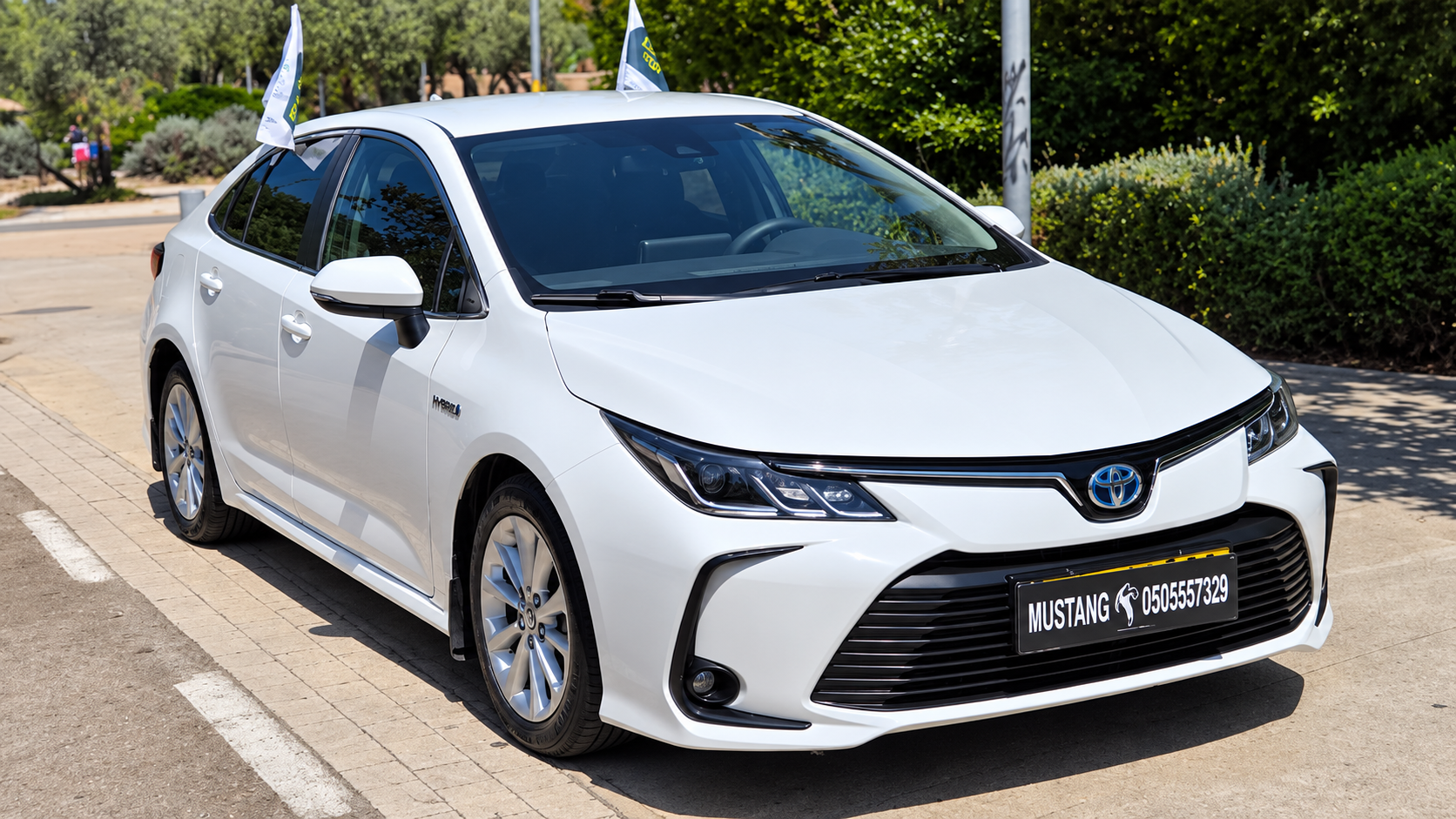TOYOTA COROLLA HYBRID